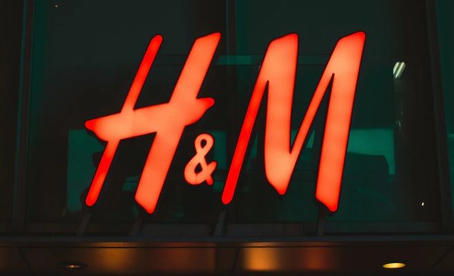 Семья Перссонов наращивает долю в H&M — ритейлера могут снять с биржи
