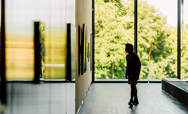 Kunsthalle Прага × Прага Art Week: плати сколько можешь