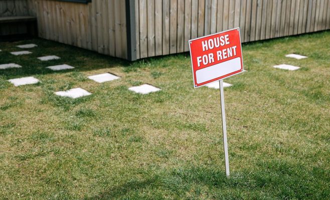 The gap between mortgage payments and rent in Czechia keeps growing