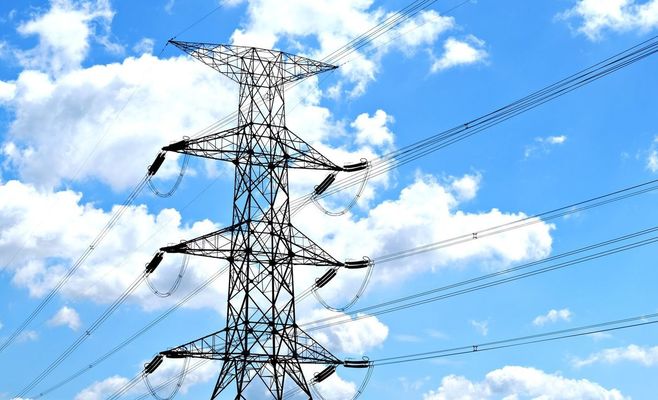 Угорщина з наступного року оподаткує майно найбагатших людей