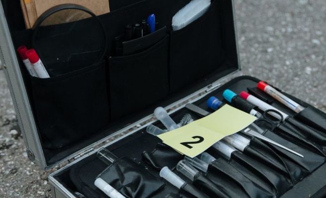 Чоловік поранив себе ножем у живіт під час ромського свята під Пльзенем