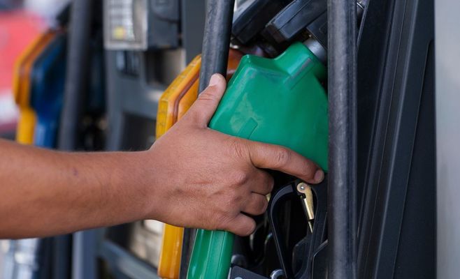 АЗС Чехии предупреждают: топливо несколько дней будут продавать себе в убыток