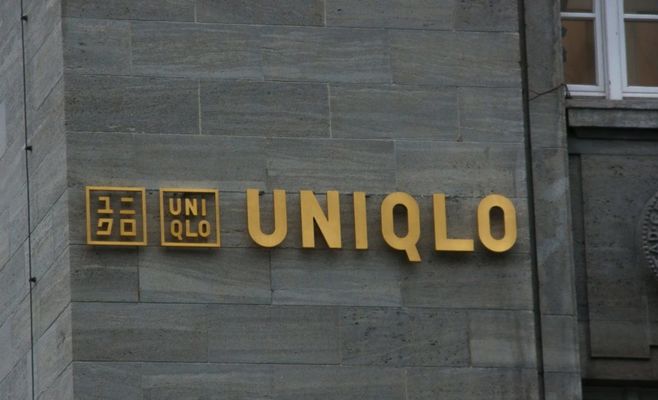 Тадаси Янаи: самый богатый японец метит в короли мировой моды — и Uniqlo готовит первый магазин в Праге