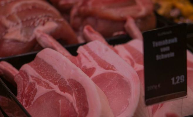 В Lidl нашли курятину с сальмонеллой: инспекция предупредила покупателей