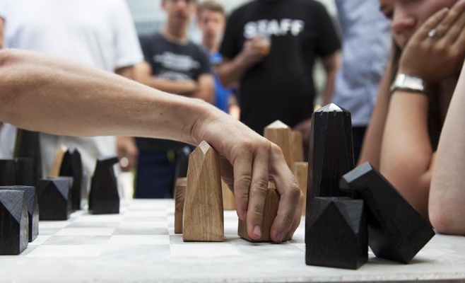 Шахматы на улице