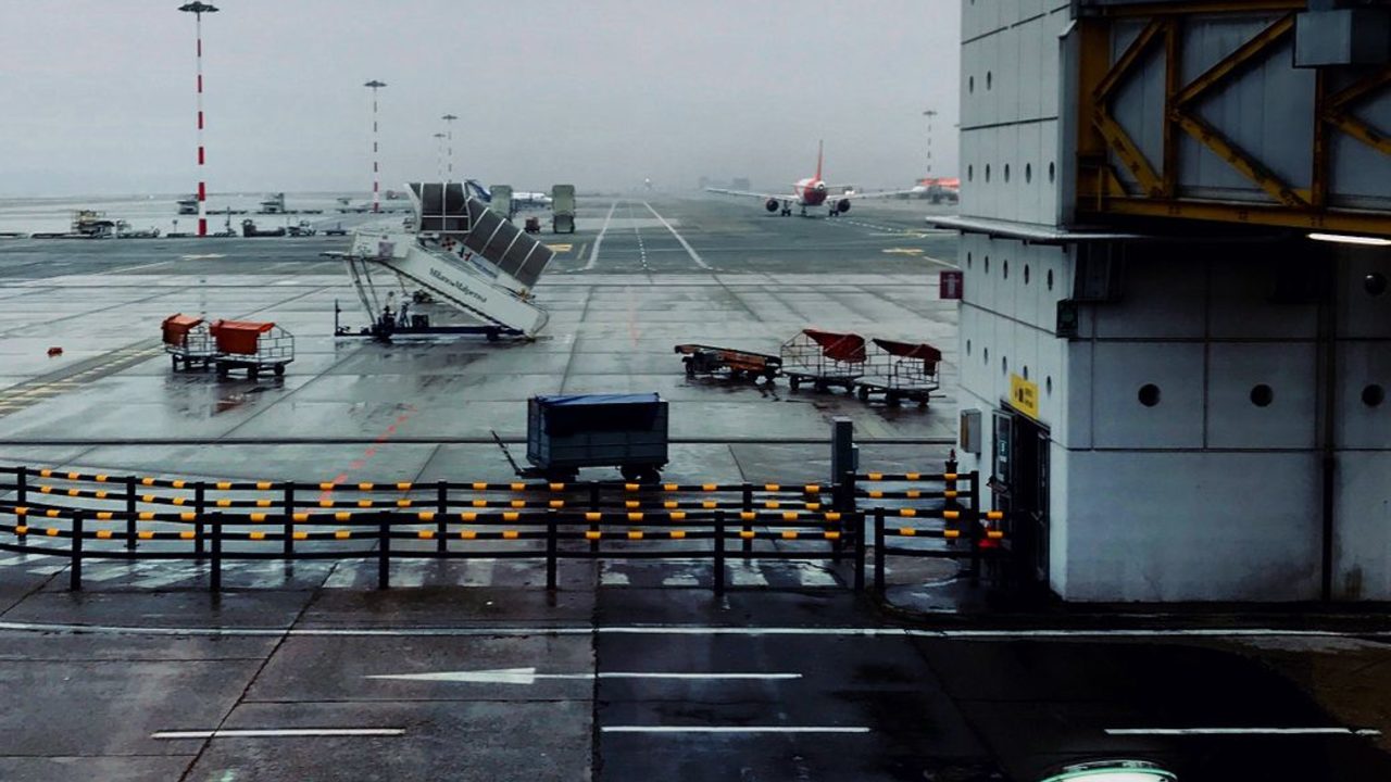 What the Houthi Attacks on Saudi Airports Mean for Travel and Oil