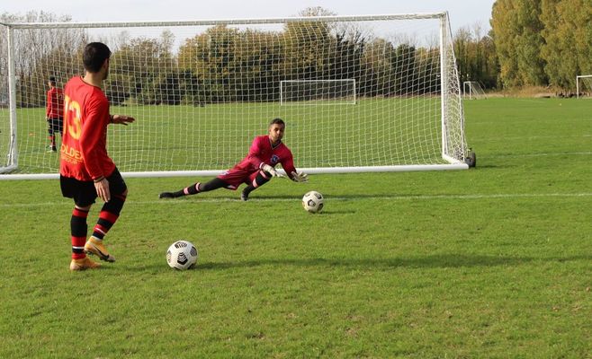 Footballer’s penalty is so bizarre that the whole world is laughing at him