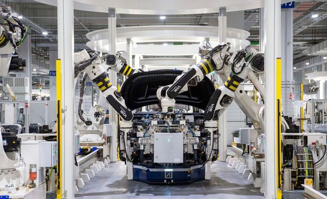 Volkswagen хочет заморозить зарплаты сотням тысяч сотрудников до 2030 года
