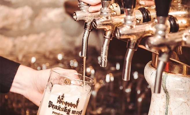 Pražský most U Valšů