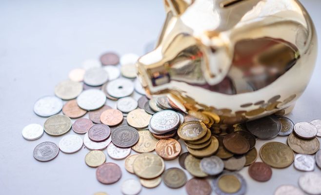 Czech banks change savings account terms: miss the conditions and your interest drops