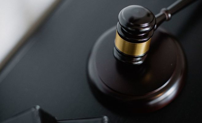 В Мюнхене отпущенного из-под стражи подозреваемого в изнасиловании судят за новое нападение