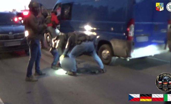 В Среднечешском крае задержан участник банды угонщиков элитных авто
