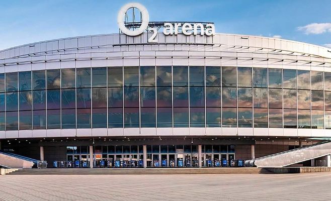 Экскурсия за кулисы O2 areny: хоккейная раздевалка, VIP-зоны и машинные залы