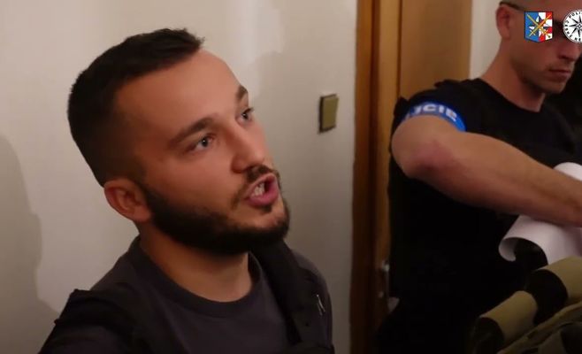 В Оломоуце полиция провела учения на случай нападения вооружённого стрелка