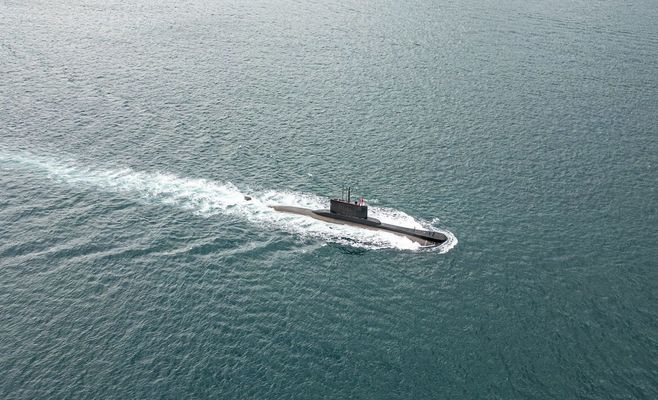 Три из четырёх британских атомных подлодок одновременно вышли в море