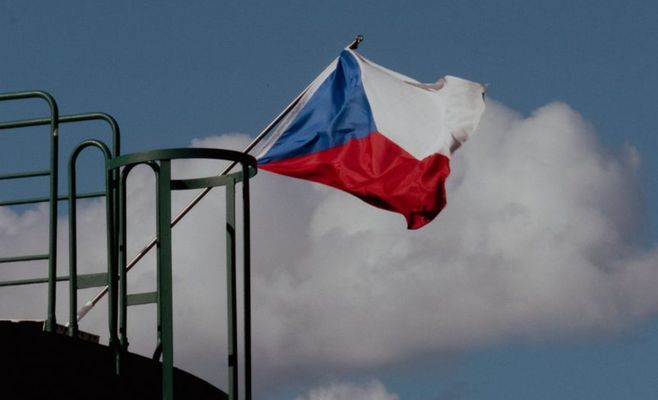 Бабиш принимает в Праге победителя Орбана — Петера Мадьяра