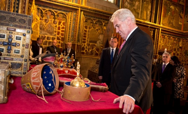 Выставка чешских коронационных регалий