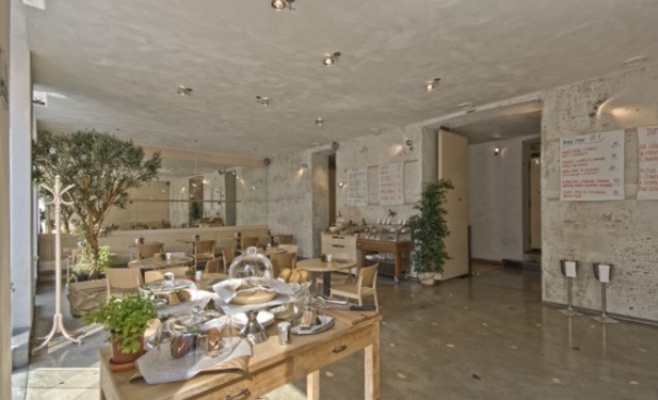 Mistral Cafe Restaurant