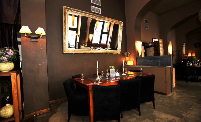 Nostress Cafe Restaurant