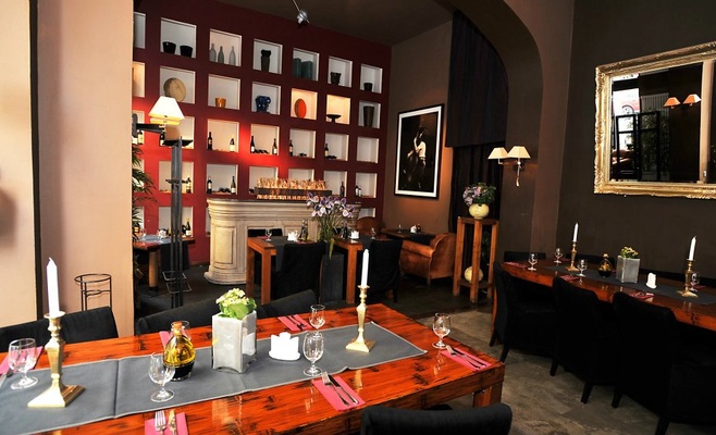 Nostress Cafe Restaurant