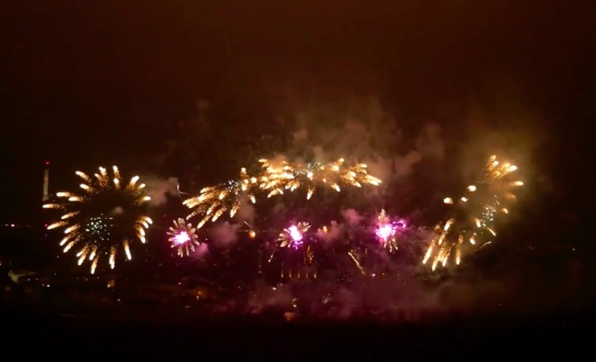 Официальное видео новогоднего салюта в Праге