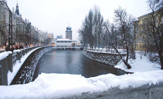Снегопад не осложнил движение на столичных дорогах