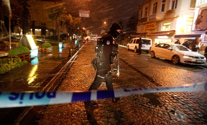 Премьер-министр Чехии осудил теракт в Стамбуле