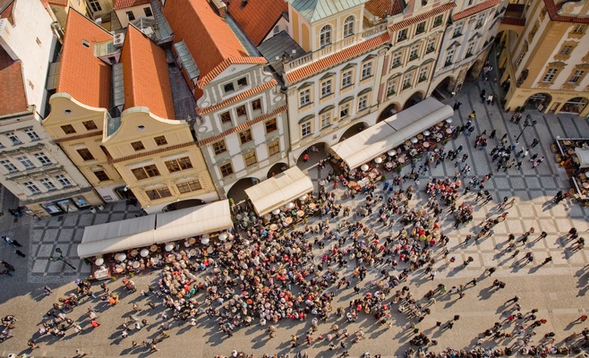 Стали известны подробности самоубийства со Староместкой башни