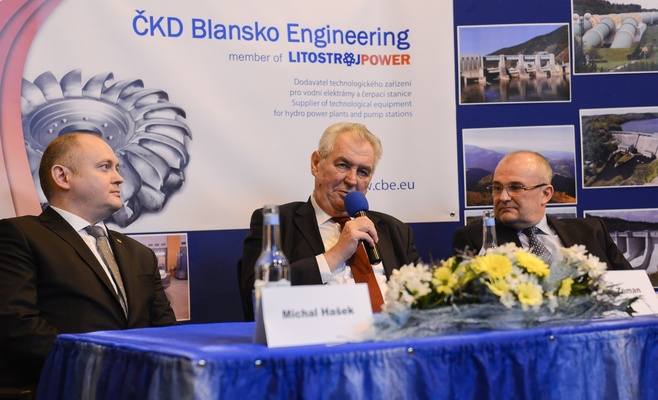 Политики не оценили юмор чешского президента