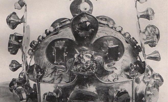 «Корона без короля» — история чешских коронационных регалий после 1918 года