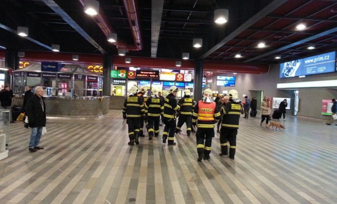 Главный вокзал в Праге был эвакуирован из-за угрозы взрыва