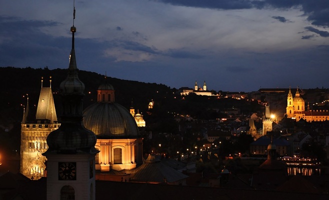 Романтический вечер для двоих в Клементинуме