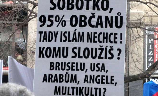 На Вацлавской площади в Праге собрались противники приёма беженцев