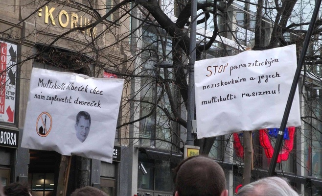 На Вацлавской площади в Праге собрались противники приёма беженцев