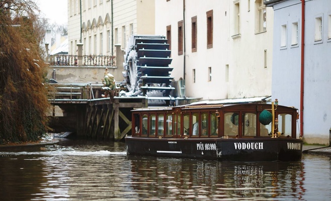 Валентинское катание на венецианской гондоле