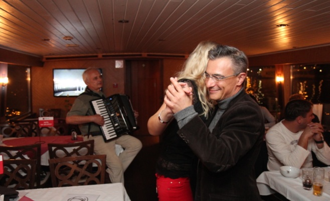 Валентинский круиз на пароходе по Влтаве