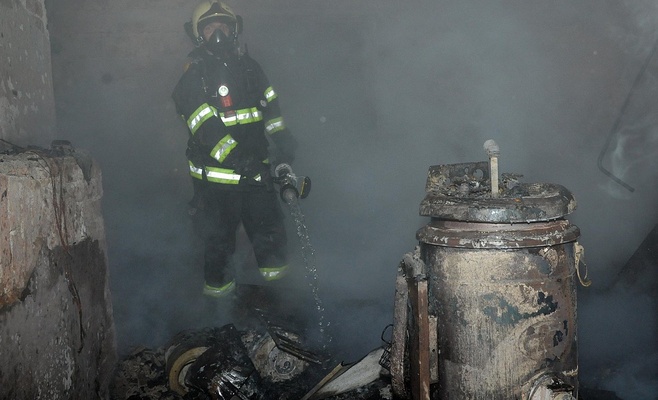 Минувшей ночью в Праге горело здание Национального музея