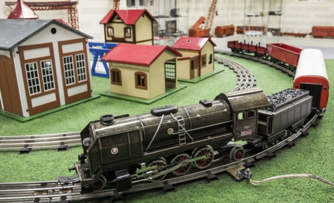 Выставка конструктора Merkur