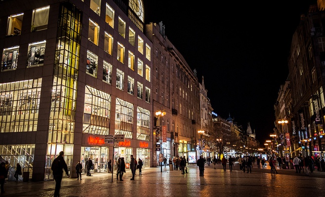 Китайские туристы тратят в чешских магазинах больше всех, россияне на втором месте