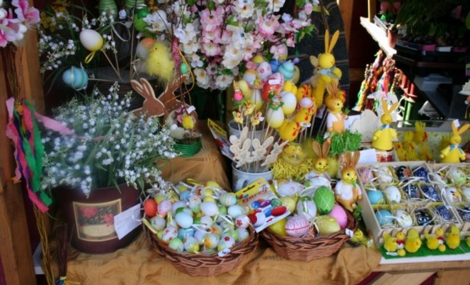 Пасхальные рынки на площади Мира