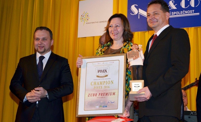 Лучшее пиво Чехии — Zubr Premium