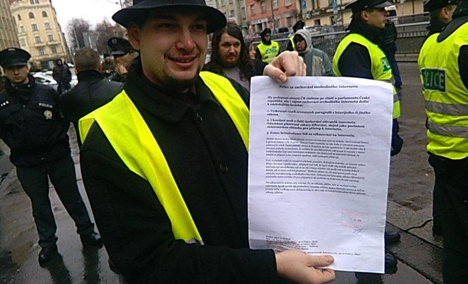 В Праге состоялась демонстрация за свободный интернет