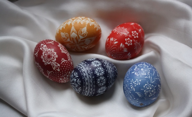 Выставка традиционных пасхальных предметов