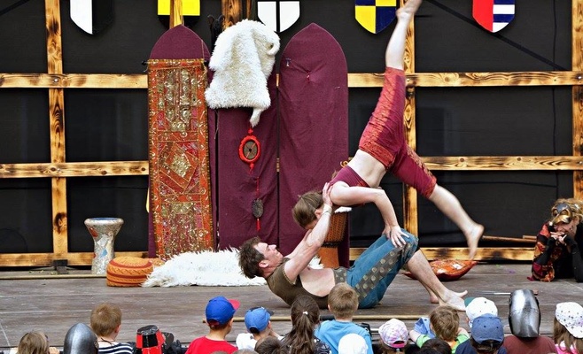 Средневековые торжества в Бржевновском монастыре