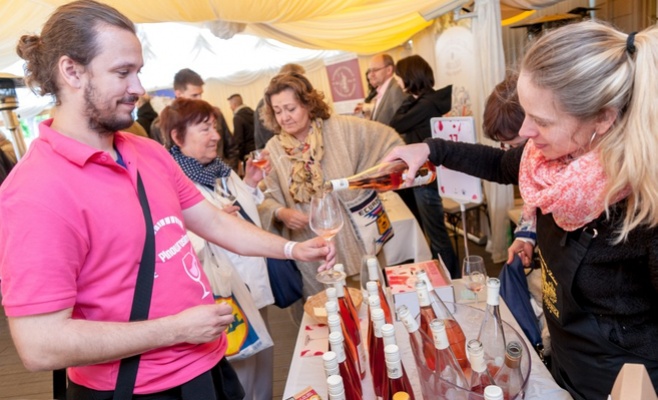 Праздник розового вина