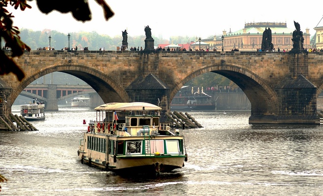 Уникальная находка в Праге: Обнаружен фундамент опоры Юдитиного моста