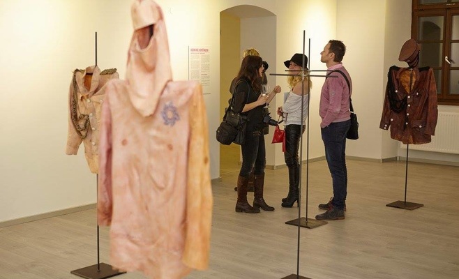 В Чехии открылась выставка «Обратная сторона рая»