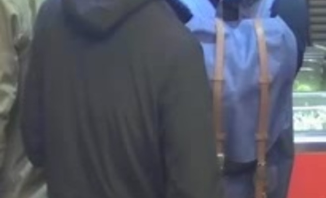 Фото и видео: Подробности первого вандализма на Карловом мосту