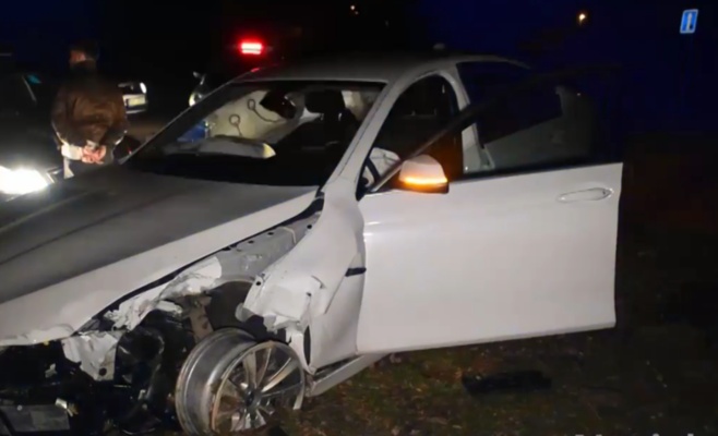Молодая чешка разбила BMW, пытаясь скрыться от полиции