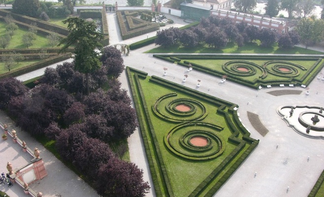 Уик-энд открытых садов